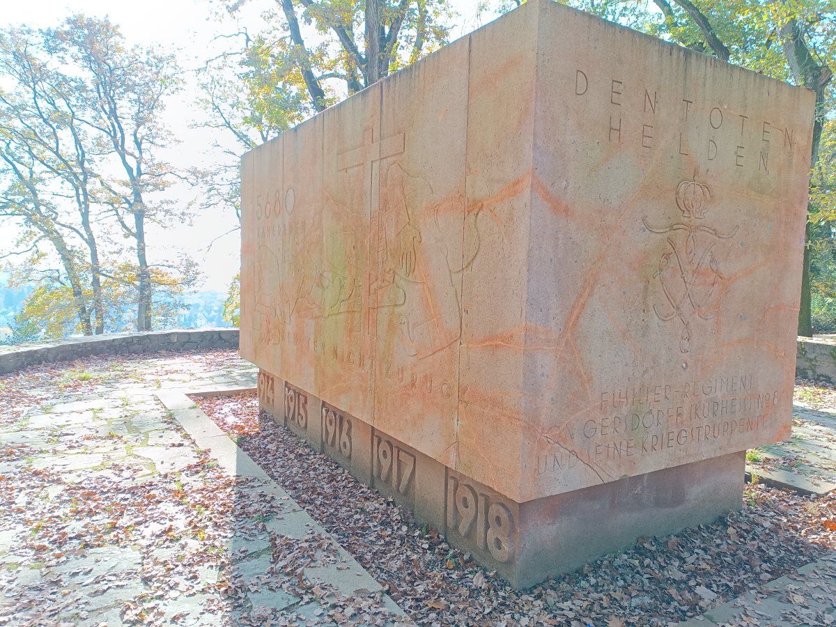 Kriegerdenkmal