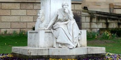 Schillerdenkmal