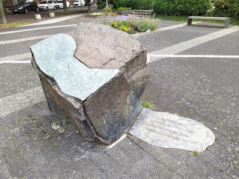 Synagogenplatz