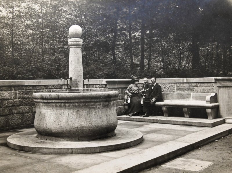 Dönhoff-Brunnen