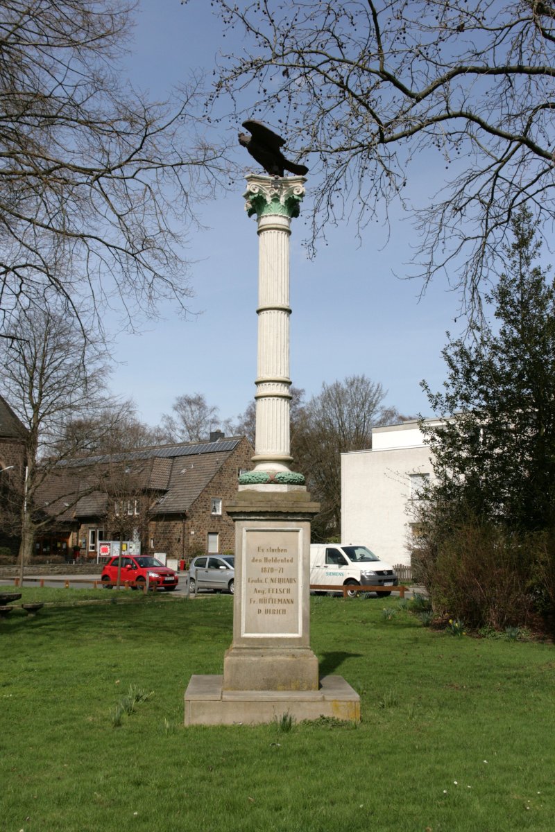 Kriegerdenkmal Heven