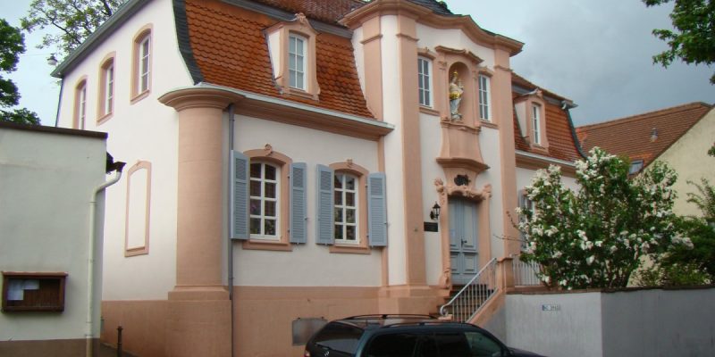 Katholisches Pfarrhaus