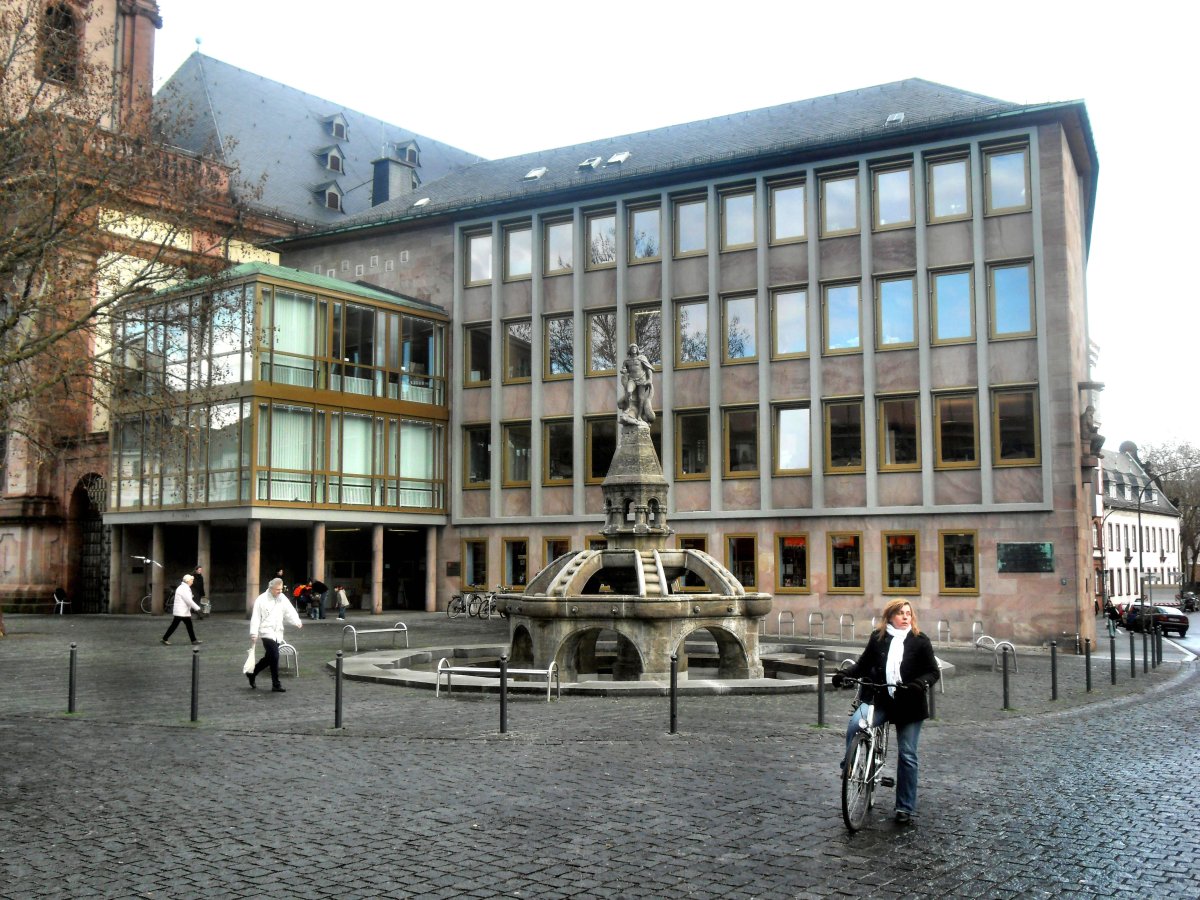 Stadtbibliothek Worms