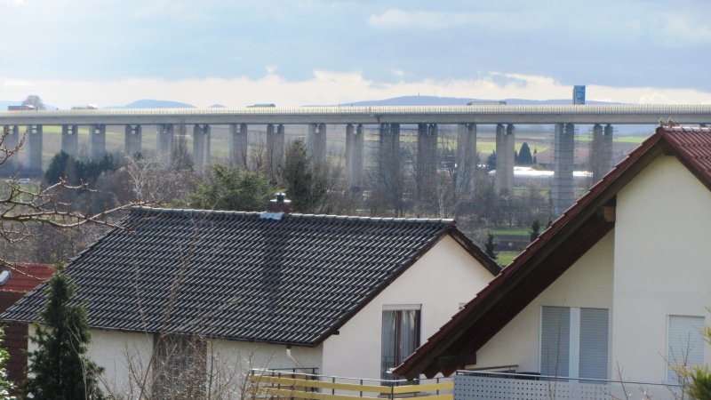 Talbrücke Pfeddersheim