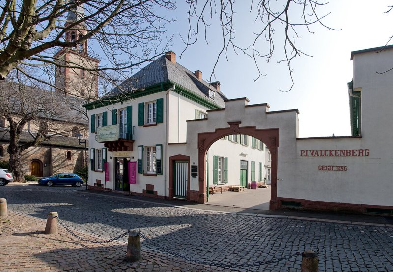 Weckerlingplatz