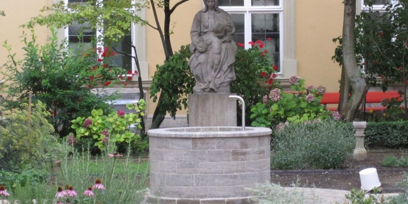 Brunnen im Klostergarten