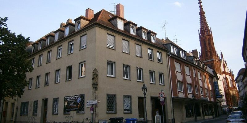 Denkmal der Zerstörung und des Wiederaufbaus