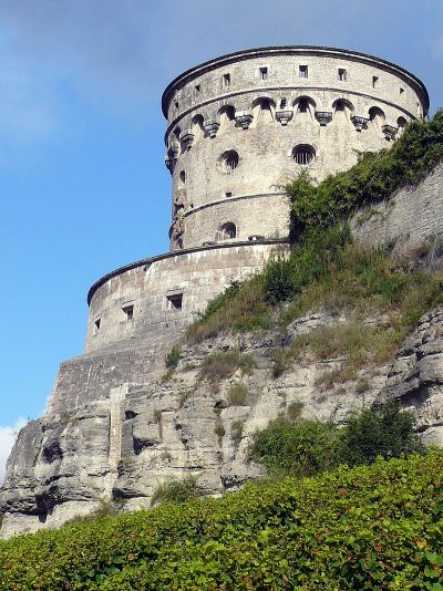 Felsgebiet um den Maschikuliturm