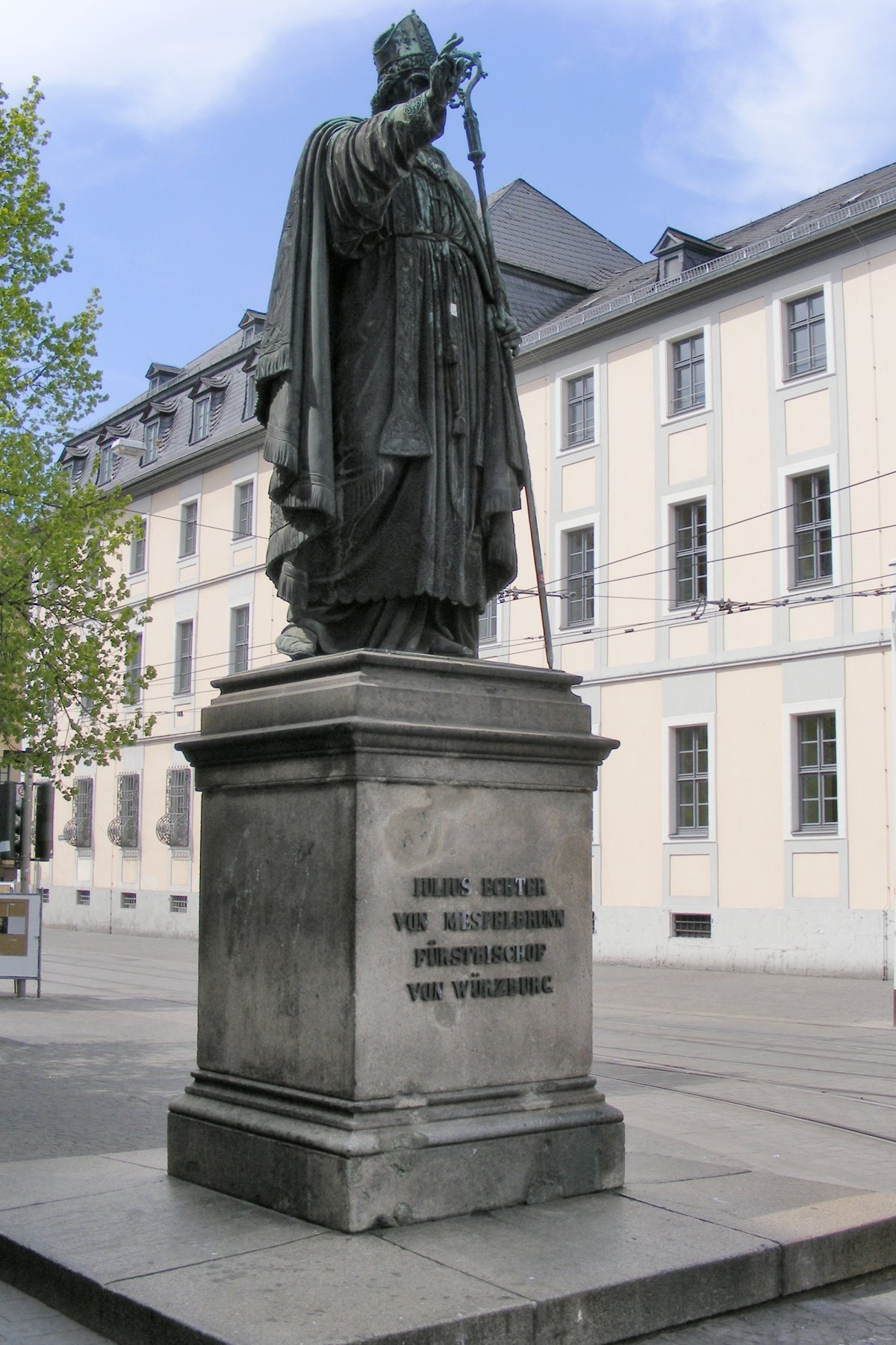 Julius Echter-Denkmal