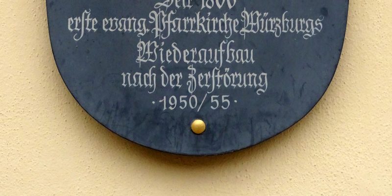 Wandbrunnen an der Stephanskirche
