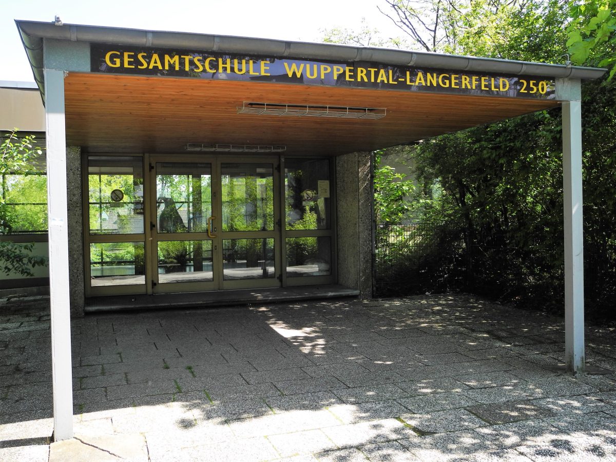 Sporthalle Gesamtschule Langerfeld (Haus V)